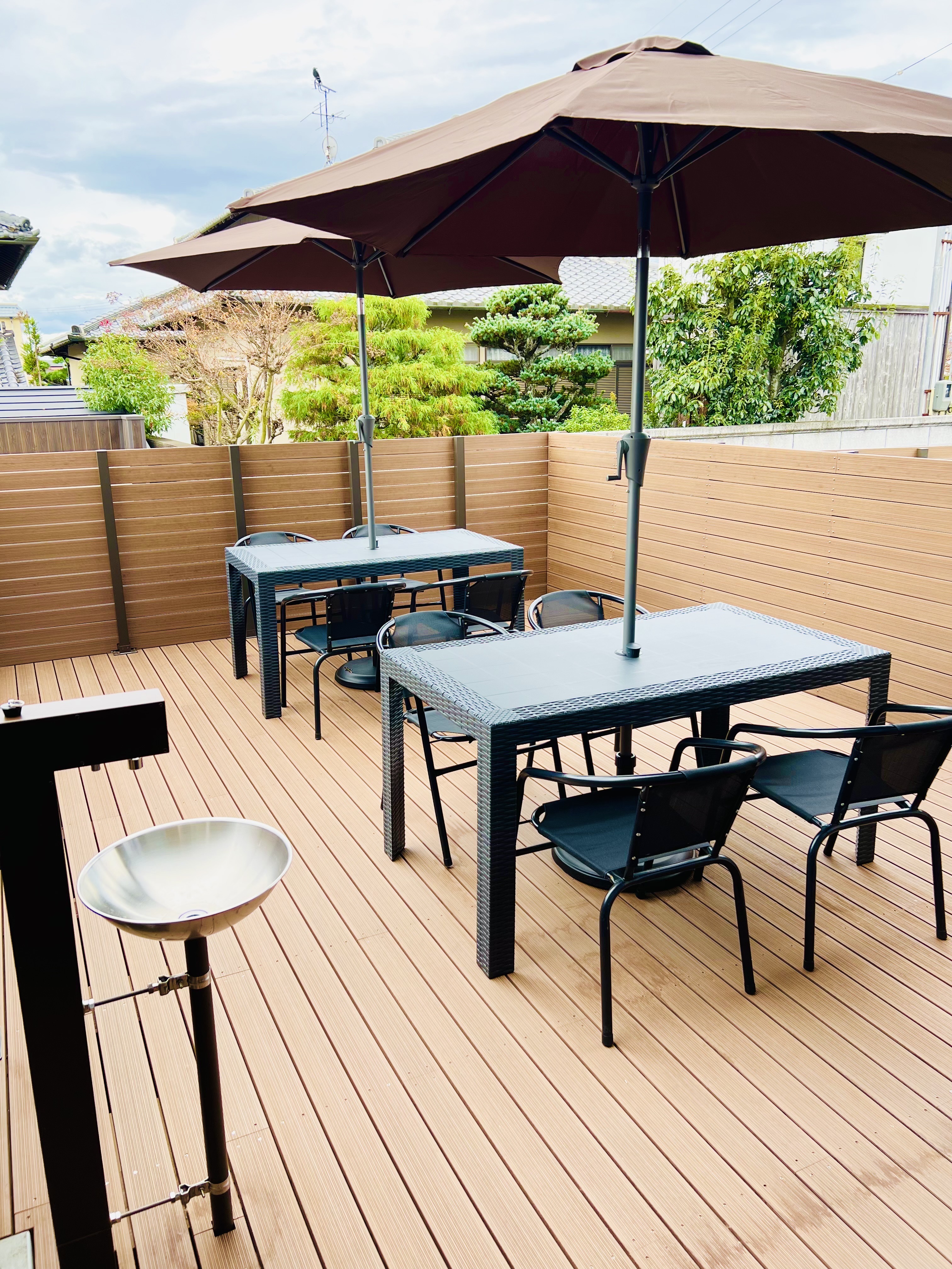 テラス席 Seats on the Terrace